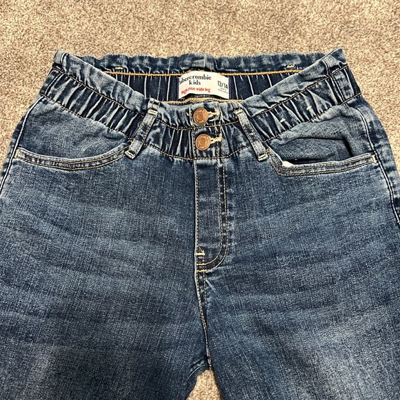 Abercrombie kids wide leg Jean size 13/14 - Picture 3 of 4